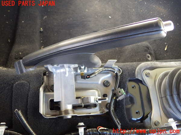 5UPJ-9159237550]フェアレディZ  NISMO (Z34)サイドブレーキレバー 中古_3