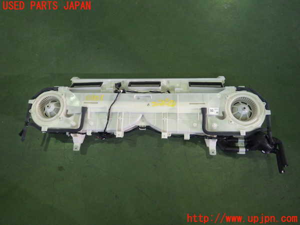 Upj Parts 4upj ハイエースバン0系 4型 Sgl Kdh1v エバポレーター1 リヤ 中古 スーパーｇｌ