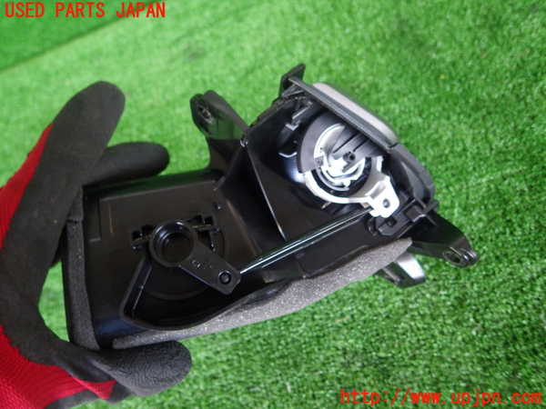 2UPJ-9163747527]C-HR(NGX50)エアコン吹き出し口2 【ZGX10 ZYX10 ZYX11】中古_4