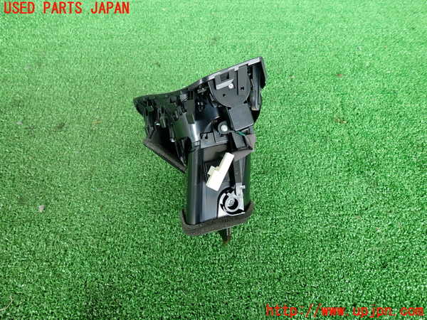 2UPJ-9166437527]レクサス・IS250(GSE20) Fスポーツ エアコン吹き出し口2 右 中古 参考情報(適合保証無):GSE21 GSE25_5