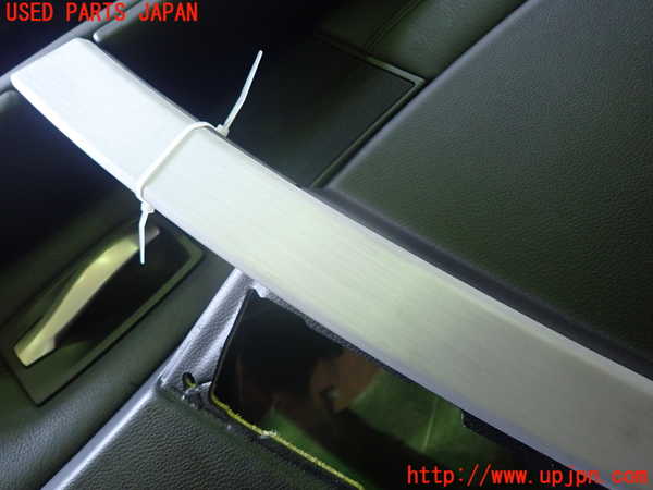 4UPJ-9167231234]BMW M5(NB50 E60)右前ドア内張り 中古_5
