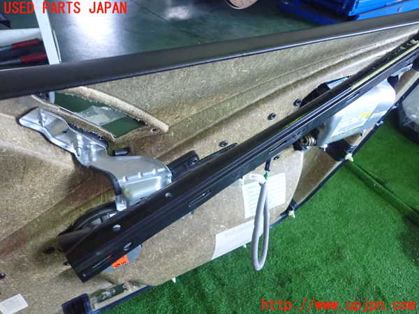 4UPJ-9167231264]BMW M5(NB50 E60)左前ドア内張り 中古_4