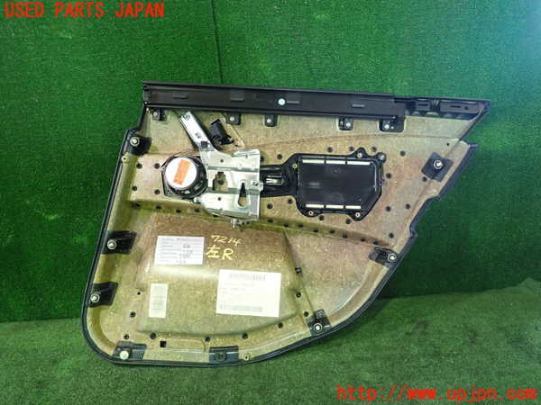 1UPJ-9172141324]BMW M5　E60(NB50)左後ドア内張り 中古_5