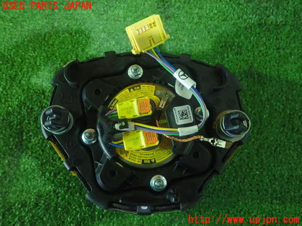 4UPJ-9172827865]ベンツ A180 W176系 (176042)運転席側エアバッグ 中古_3