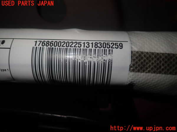 4UPJ-9172827886]ベンツ A180 W176系 (176042)エアバッグ1 （右サイドカーテン）中古_3