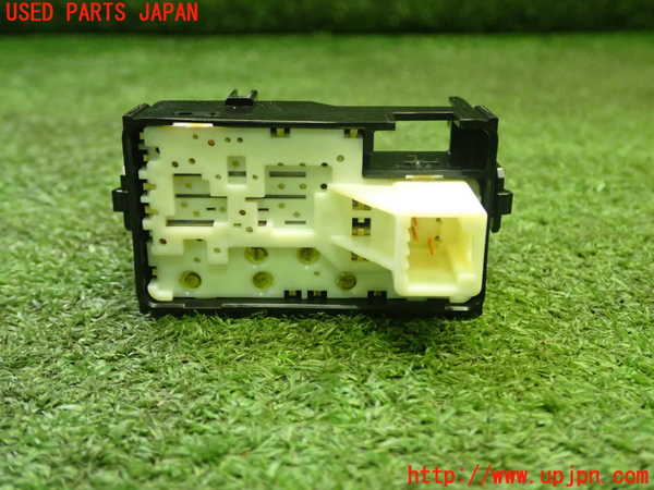 1UPJ-9178756245]ヴォクシー(ノア)(ZRR70W)左前パワーウィンドウスイッチ 中古_3