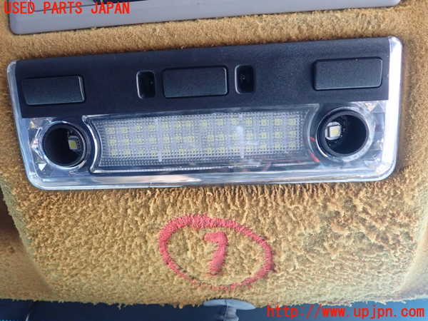 2UPJ-9180926411]BMW X3(PC25)(E83系)ルームランプ1 中古_1