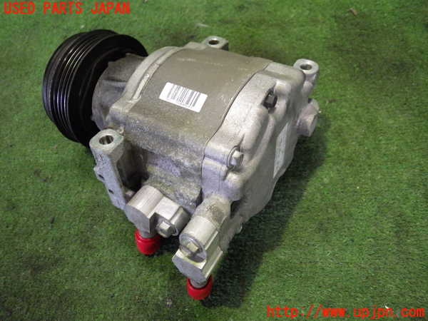 2UPJ-9181956025]レガシィ ワゴン(BP5)エアコンコンプレッサー 中古_2