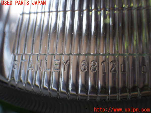 4UPJ-9183971132]AZ-1(PG6SA)左ヘッドライト ハロゲン 中古_4