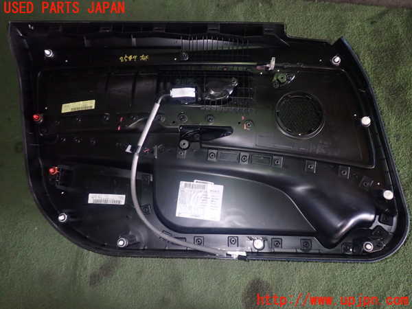 5UPJ-9185491234]BMW 320i グランツーリスモ F34(3X20)右前ドア内張り 中古_2