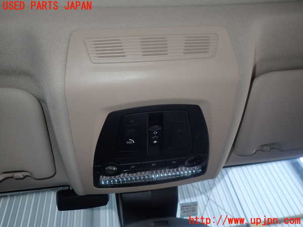 2UPJ-9191256411]BMW アクティブハイブリッド5(AH5)(FZ35)(F10)ルームランプ1 中古_1