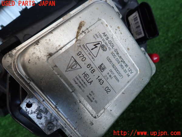 2UPJ-9194401132]ポルシェ・パナメーラ(970M46)左ヘッドライト HID 中古_3