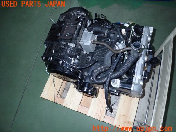 3UPJ=9197200100]スズキGSX-S1000F ABS(GT79B)2020年 エンジン 直列四気筒 T719型 EG シリンダヘッド オイルクーラー ウォーターポンプ 中古_1