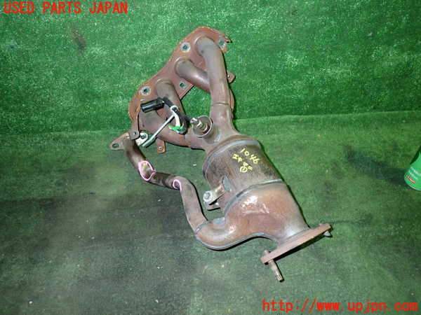 1UPJ-9210462041]RAV4(MXAA54)エキマニ1 中古_1