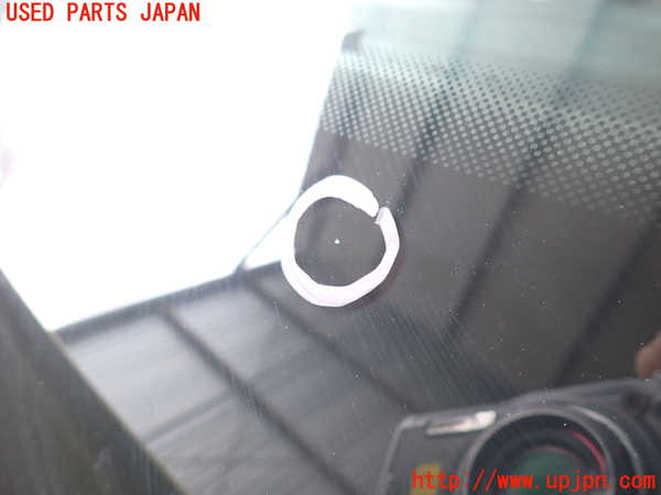 2UPJ-9211281195]VW ザ･ビートル(16CBZ)フロントガラス (43R-000499) 中古_2