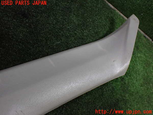 5UPJ-9215397660]ランエボ5(CP9A)左フロントピラートリム 中古_2
