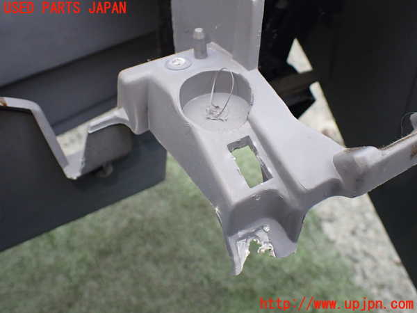 5UPJ-9218637505]ハイラックスサーフ(RZN185W)ダッシュボード 中古_5