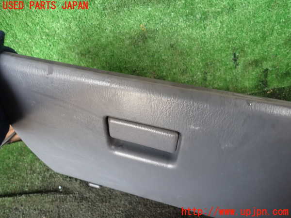 5UPJ-9218637516]ハイラックスサーフ(RZN185W)グローブボックス1 中古_2