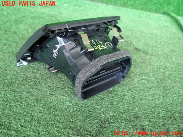 5UPJ-9219157526]BMW 420i グランクーペ(4D20)(F36)エアコン吹き出し口1 (右) 中古_2