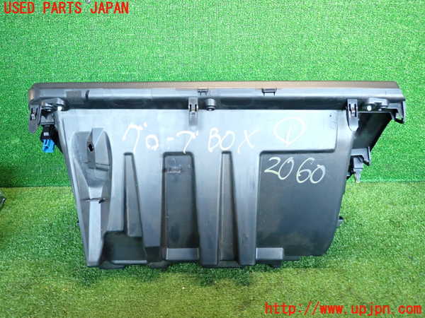 2UPJ-9220607516]クラウン ロイヤル(GRS210)グローブボックス1 中古_3