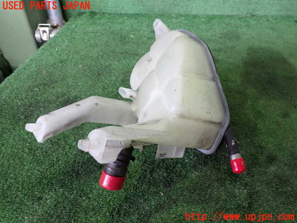 2UPJ-9221152410]ベンツ SLK200 R172系(172448)ラジエータータンク 中古_2