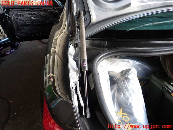 2UPJ-9221341506]BMW 135i クーペ(UC35)(E82)トランクダンパー 中古_2