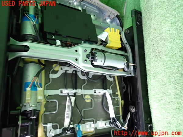 2UPJ-9221347035]BMW 135i クーペ(UC35)(E82)運転席シート 中古_5