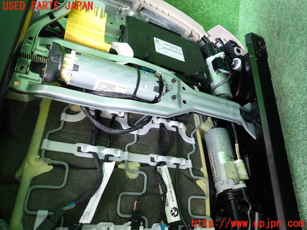 2UPJ-9221347065]BMW 135i クーペ(UC35)(E82)助手席シート 中古_5