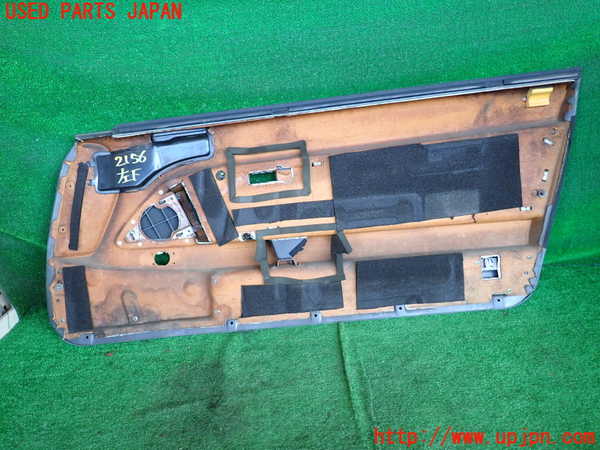 5UPJ-9221561264]スープラ(GA70H)左ドア内張り 中古_2