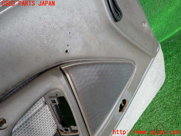 5UPJ-9221561264]スープラ(GA70H)左ドア内張り 中古_5