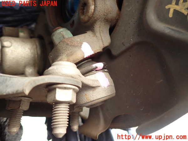 2UPJ-9221924290]VW シロッコ(13CAV)右フロントナックルハブ 中古_3