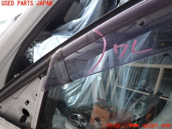 2UPJ-9222111260]BMW 118i(1R15)左前ドア (43R-001735) 中古 【F20】_5