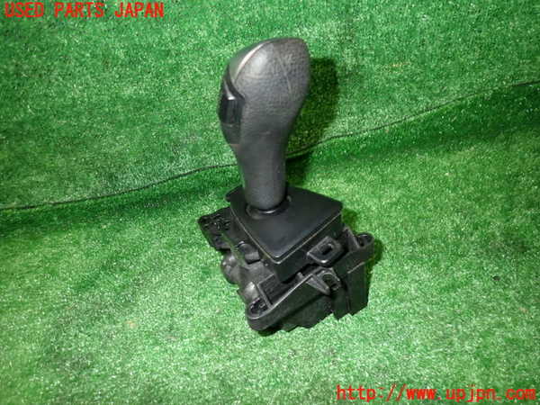 2UPJ-9222117555]BMW 118i(1R15)ATシフトレバー 中古 【F20】_2