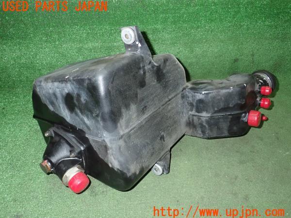 3UPJ=9222550112]マセラティ クーペ(MCP)純正 オイルキャッチタンク エンジンオイルタンク 中古_2