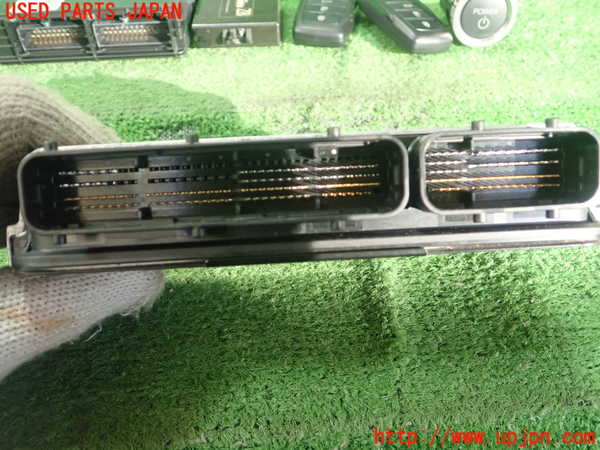 5UPJ-9222966110]カローラ ハイブリッド(ZWE215)エンジンコンピューター 中古_2