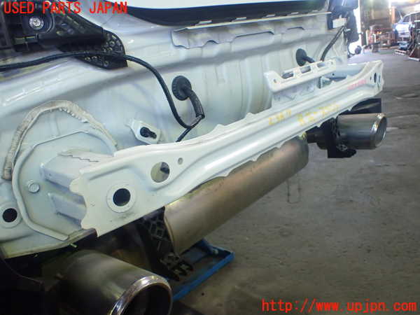 5UPJ-9223671614]GR86(BRZ)(ZN8)リアバンパーホースメント 中古_2