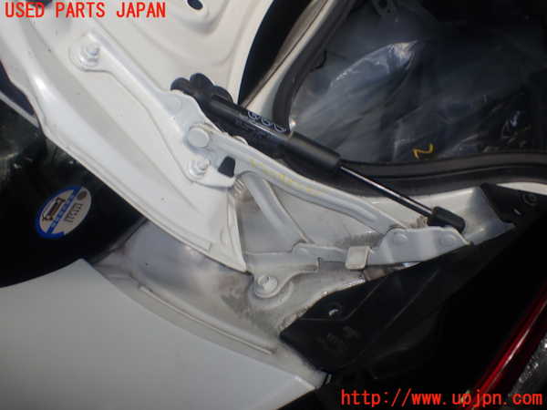 5UPJ-9223671513]GR86(BRZ)(ZN8)トランクヒンジ1 中古_2