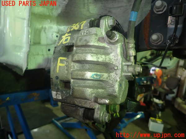 5UPJ-9223674080]GR86(BRZ)(ZN8)右フロントキャリパー 中古_2