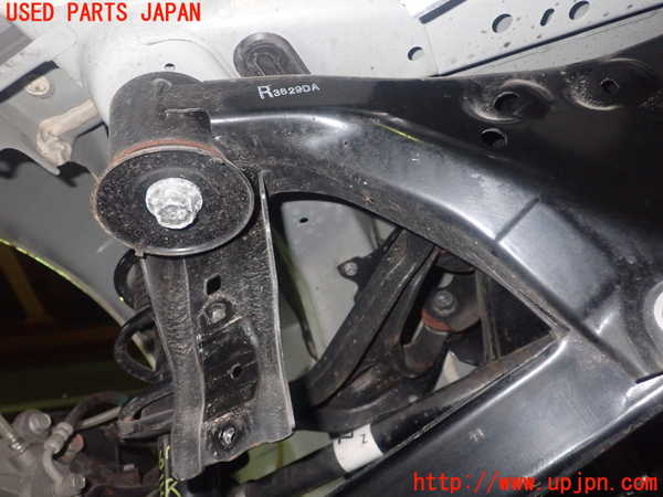 5UPJ-9223675295]GR86(BRZ)(ZN8)リアメンバー 中古_3