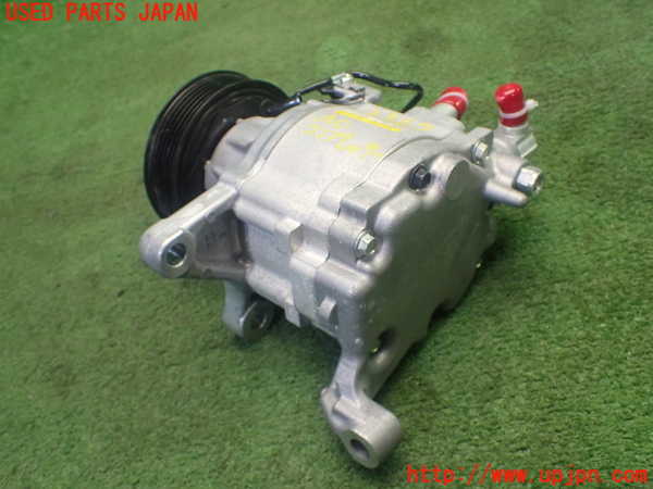 5UPJ-9223676025]GR86(BRZ)(ZN8)エアコンコンプレッサー 中古_2