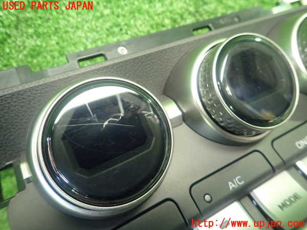 5UPJ-9223676066]GR86(BRZ)(ZN8)エアコンスイッチ1 中古_2