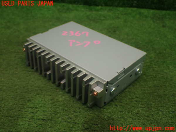 5UPJ-9223676525]GR86(BRZ)(ZN8)アンプ 中古_2