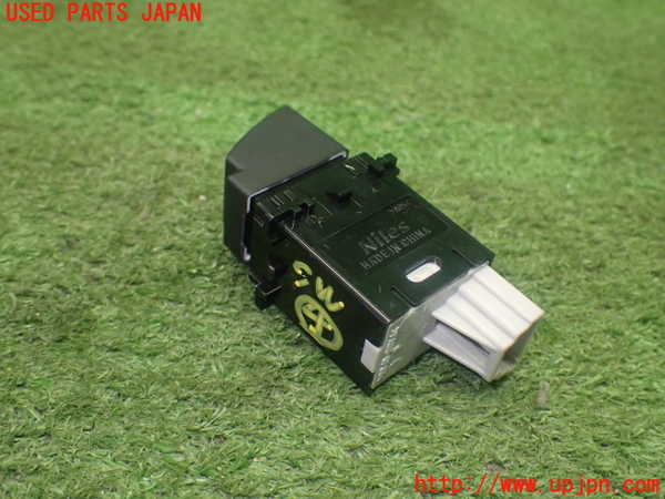 5UPJ-9223676309]GR86(BRZ)(ZN8)スイッチ4（トランク） 中古_2