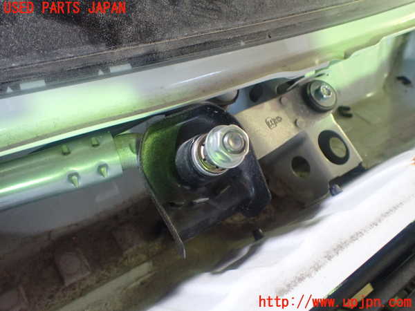 5UPJ-9223676770]GR86(BRZ)(ZN8)フロントワイパーモーター 中古_3