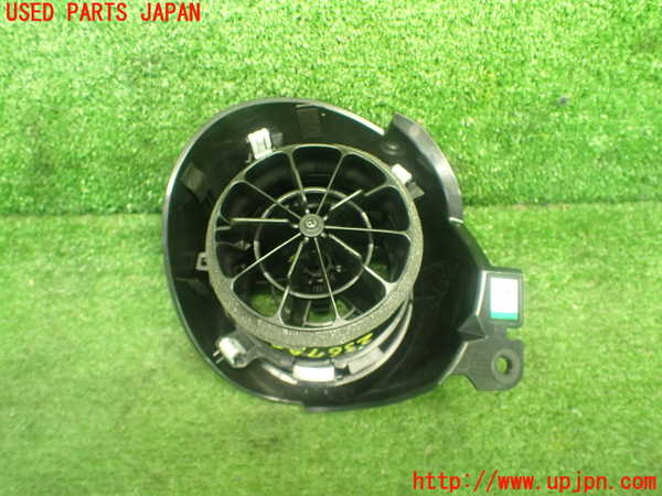 5UPJ-9223677527]GR86(BRZ)(ZN8)エアコン吹き出し口2（左） 中古_4