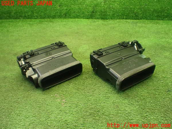 5UPJ-9223677528]GR86(BRZ)(ZN8)エアコン吹き出し口3（真中） 中古_3