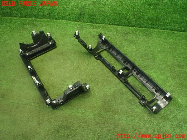 5UPJ-9223677691]GR86(BRZ)(ZN8)内装トリム類1 中古_4