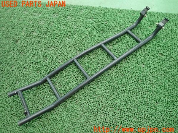 3UPJ=9223940060]ジムニー(JB64W 1型)純正? リアラダー 中古_3