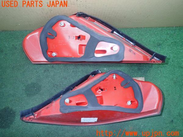 3UPJ=9224090547]BMW 630i クーペ(EH30 E63)後期 LCI 純正 7177069 7177070 テールランプ レンズ塗装 スモーク 中古_4
