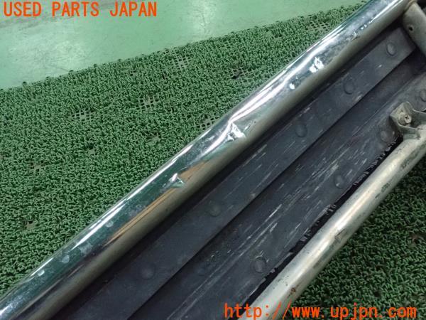 3UPJ=9224100002]デリカスペースギア(PD6W)後期 純正 フロント右サイドステップ 中古_5